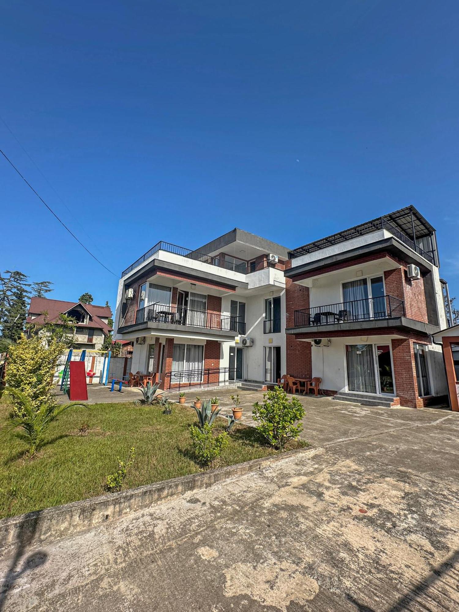 Ureki Residence Екстер'єр фото